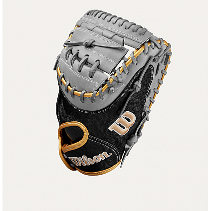 Wilson Spring 2025 A2000 FPCM23SS 34'' REG Fastpitch Glove
