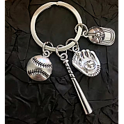 Keyring Silver: Glove, bat, ball, cap