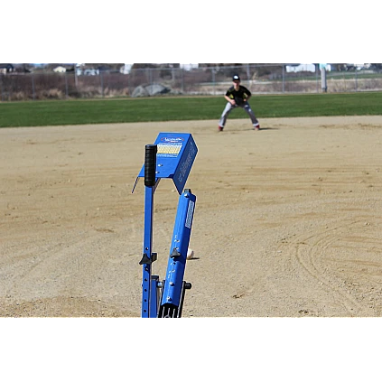Louisville Slugger Blue Flame Pitching Machine
